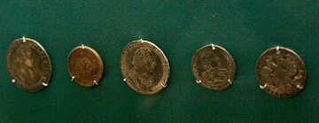 Старинные монеты из золота №43650