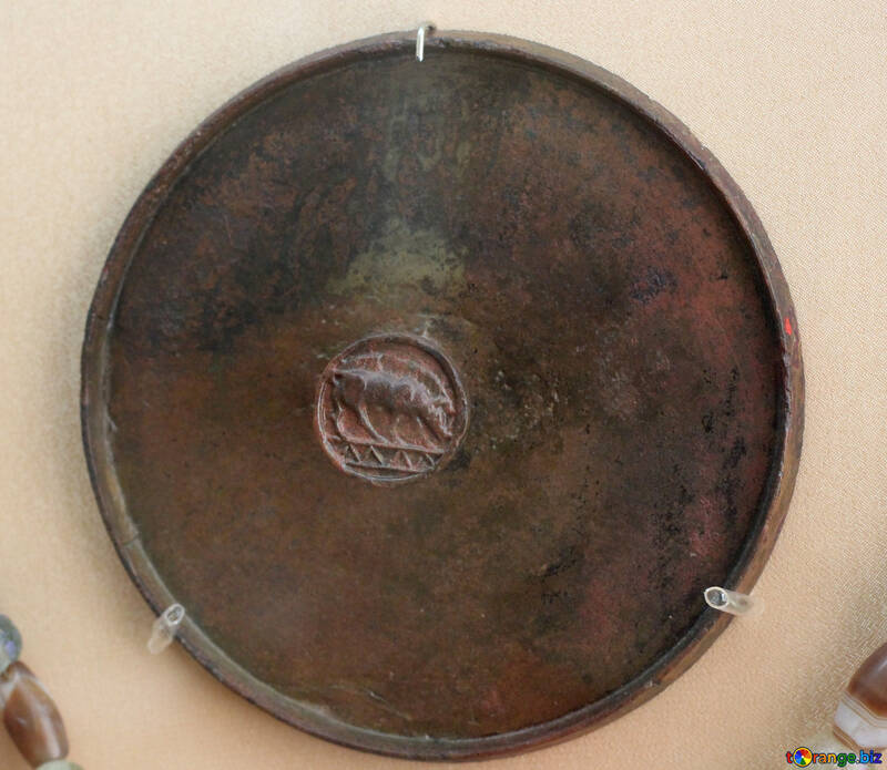 Espejo antiguo siglo 7 aC №43936