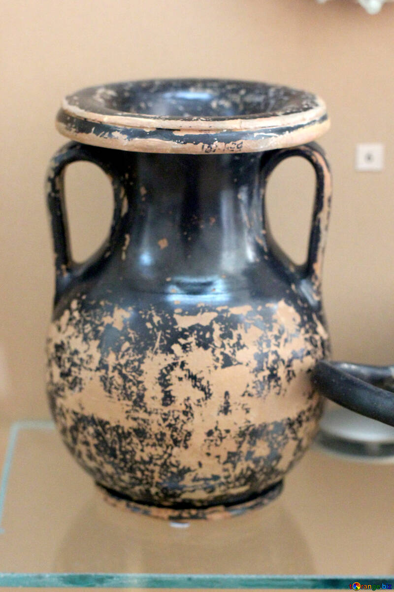 Ancient pottery №43921