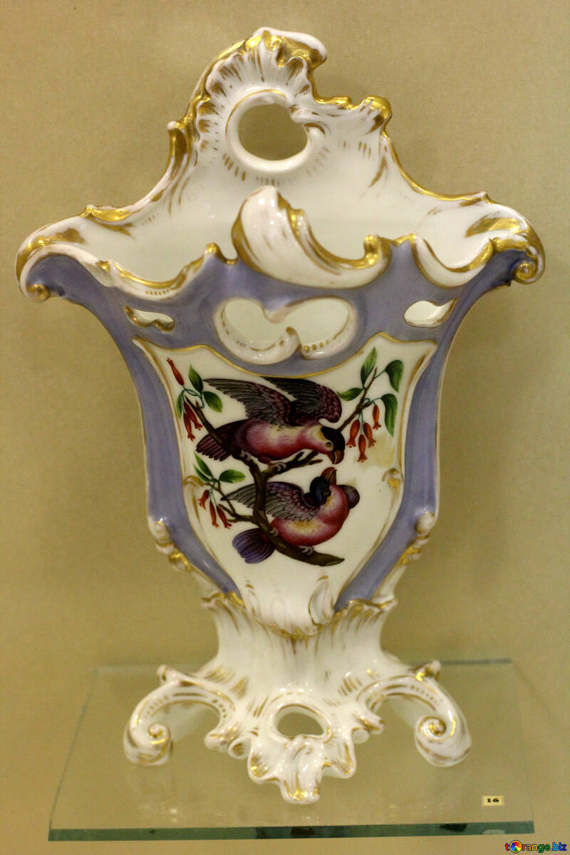 Antique flower vase №43283