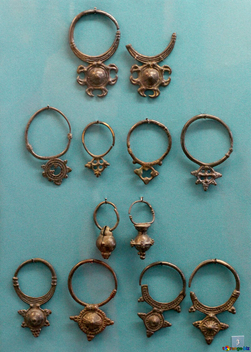 Ancient earrings №43981