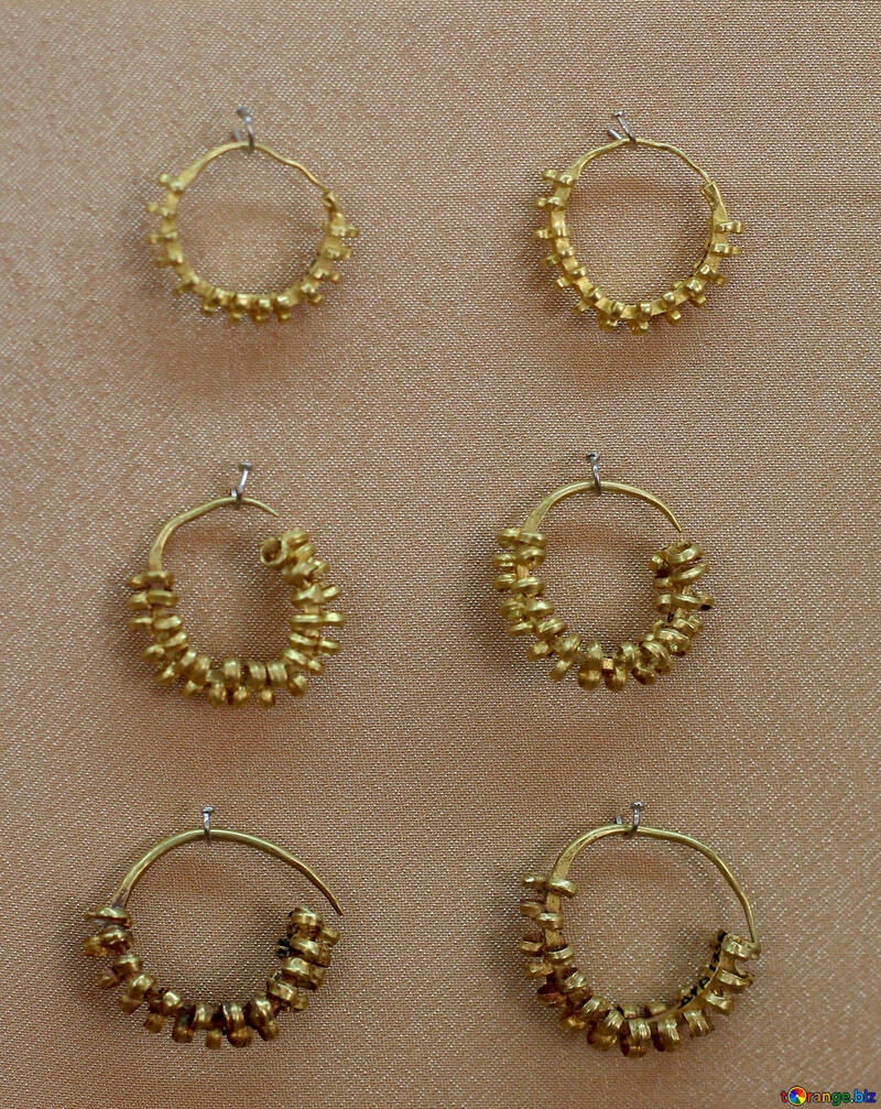 boucles d`oreilles vintage d`or №43696