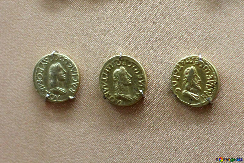 Monedas de oro antiguas №43717