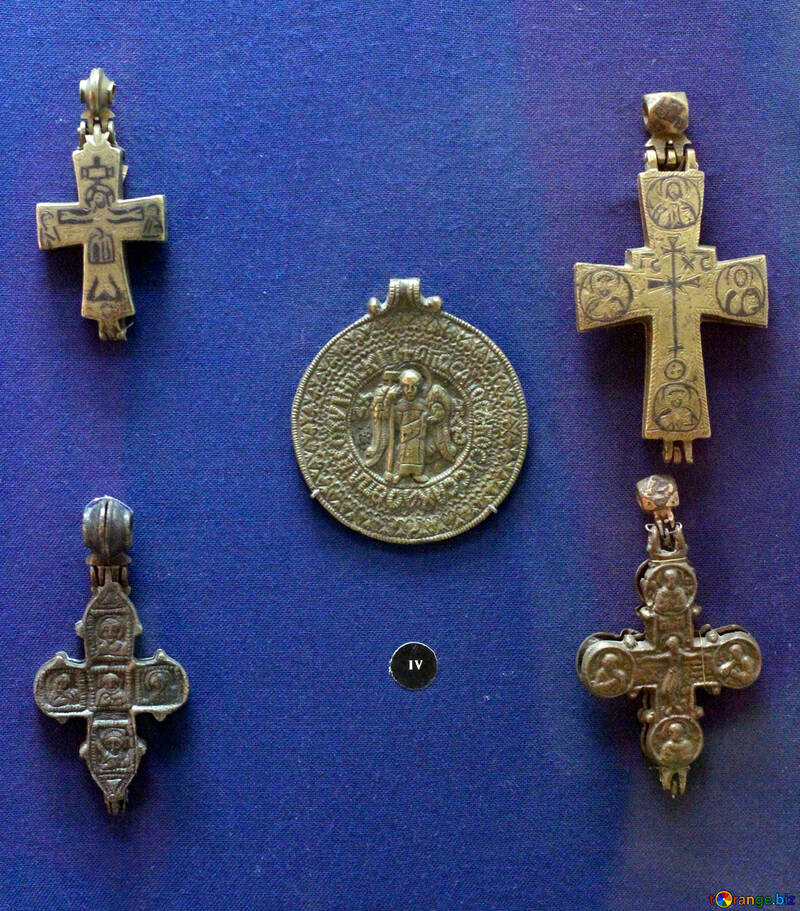 Crucifix and icon №43409