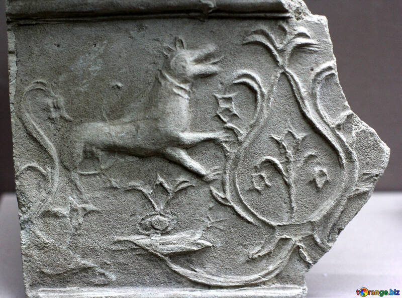 Antiguo patrón en la cerámica №43602