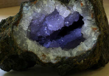 Amethyst stone №44629