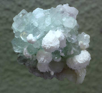 Transparent mineral №44634