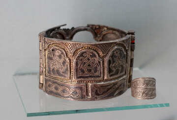 Ancient bracelet №44078