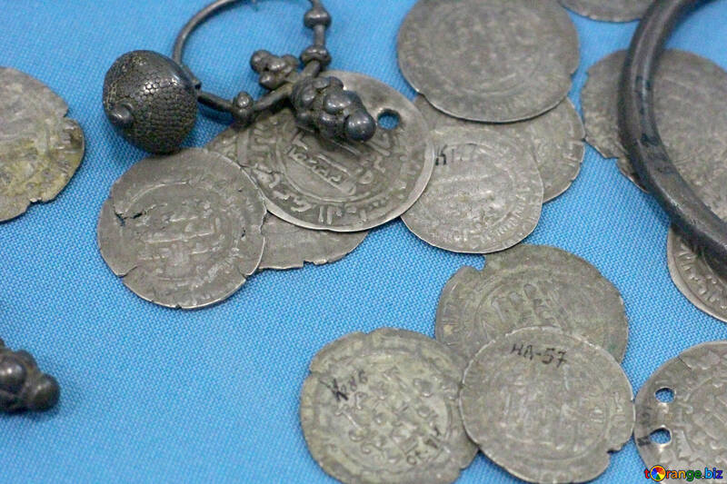 Coins and jewelery from the treasure №44003