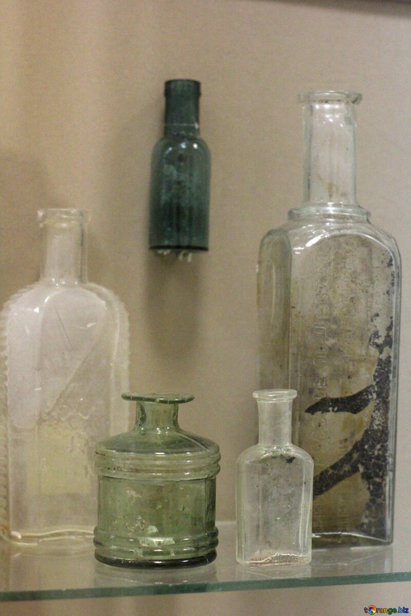 Старовинні пляшки №44235