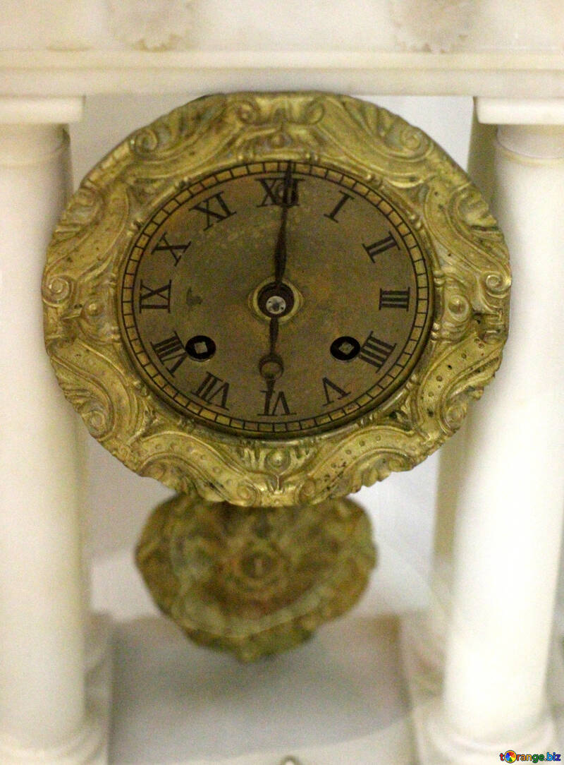 A table watch clock №44149