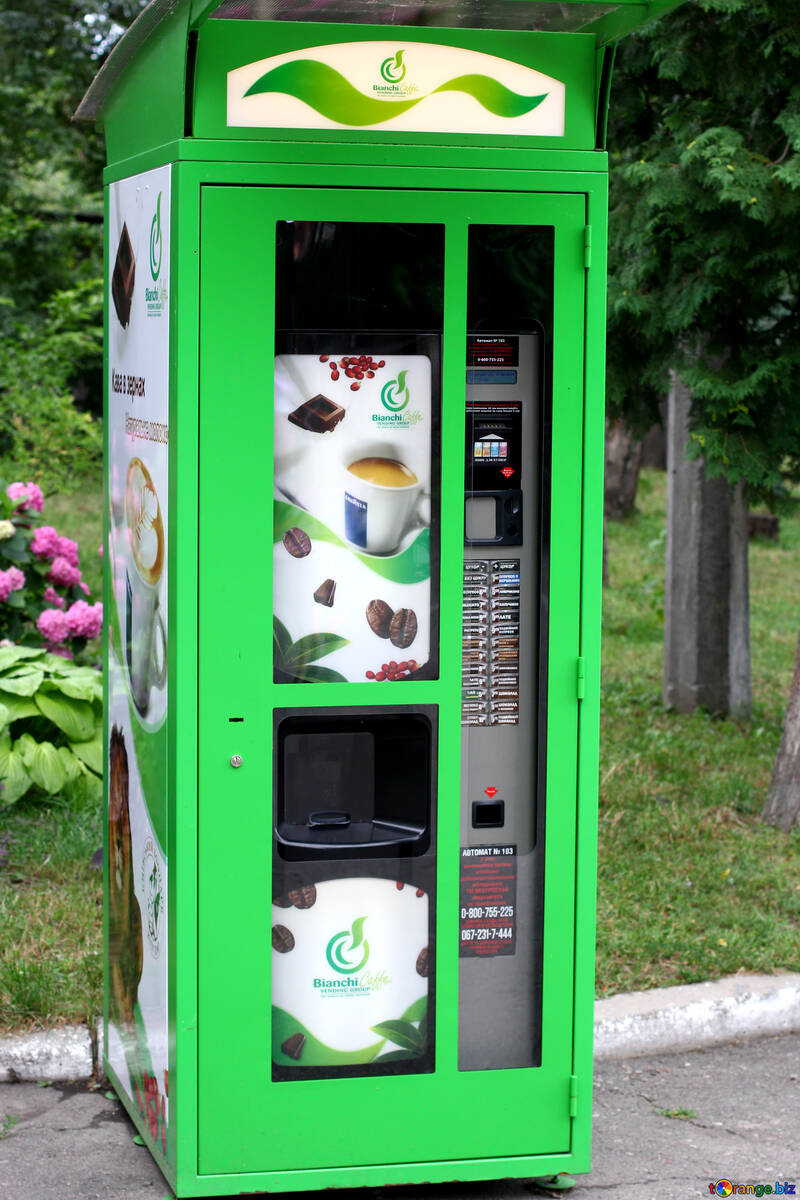 Un distributore automatico di caffè №45826