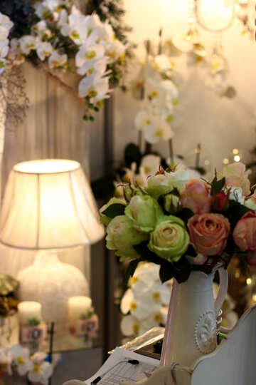 Un bouquet de roses à l`intérieur №46957