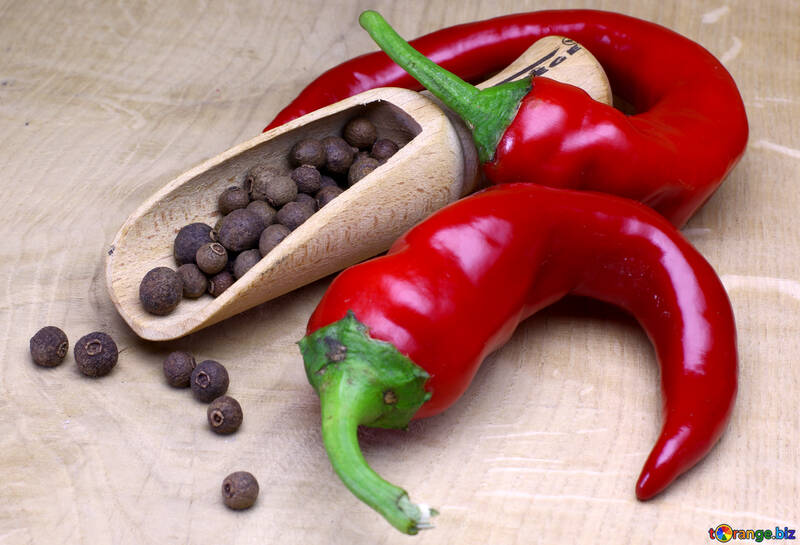 Black pepper and red pepper №46623