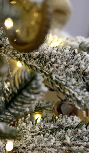 Navidad juguetes del reloj de la vendimia en un árbol de Navidad №47798