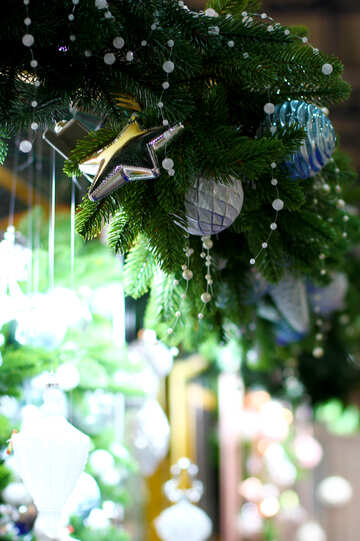 La décoration intérieure du Nouvel An dans le magasin №47605