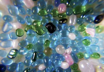 Multi-colored glass beads