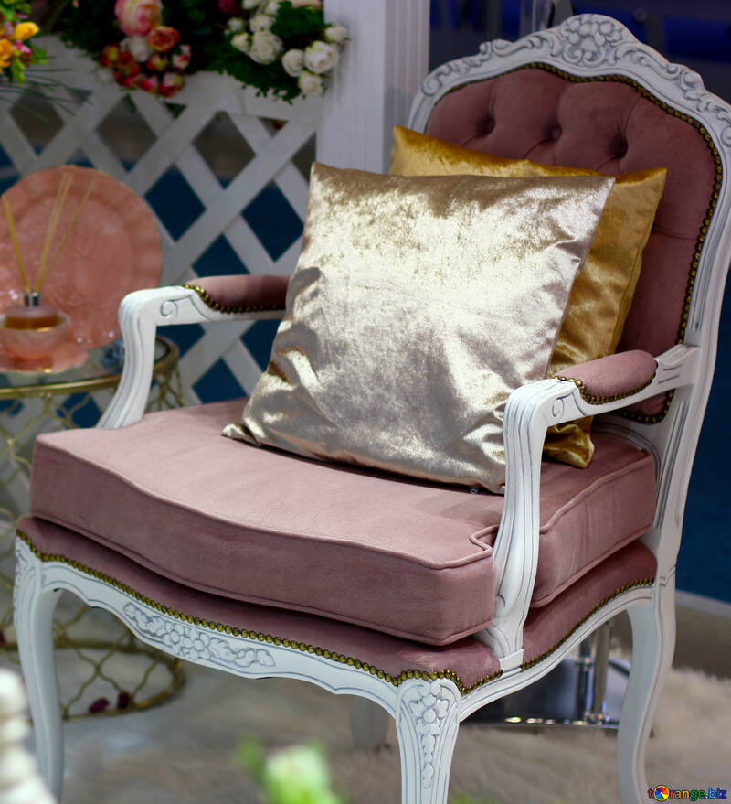 A cozy armchair №47113