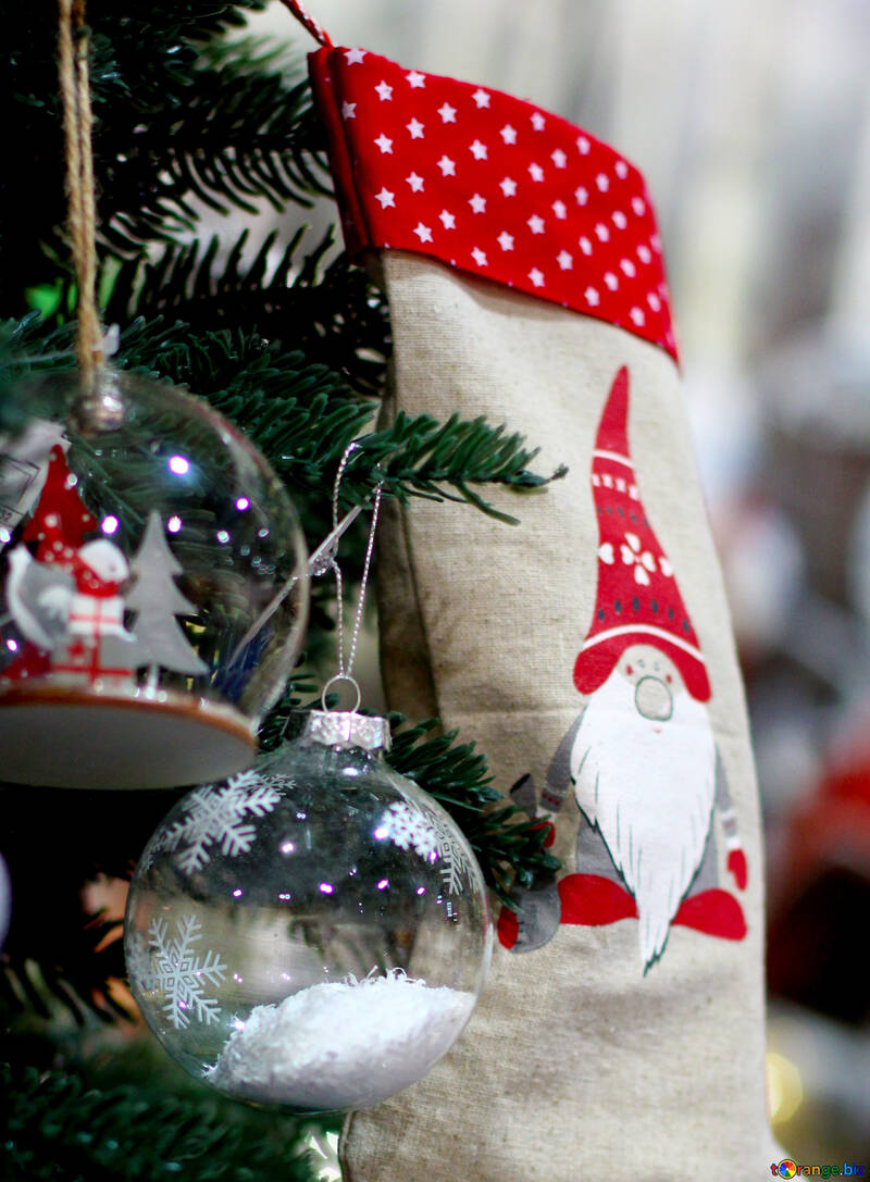 Palle di Natale di vetro e calza per i regali №47579