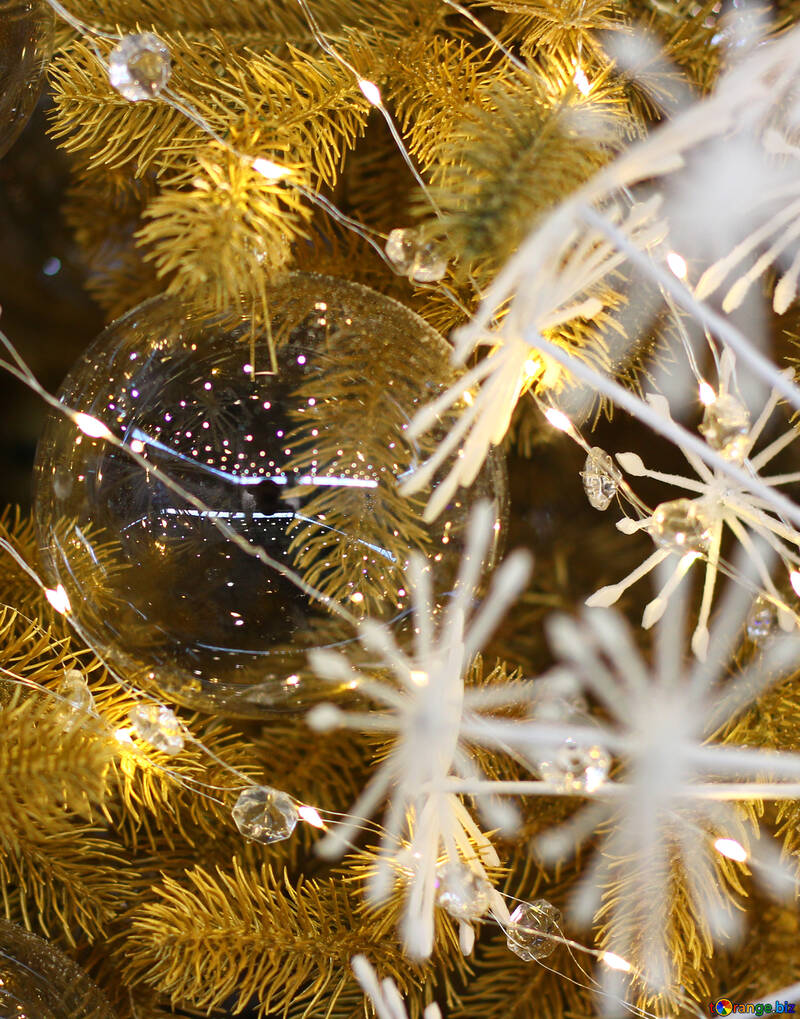 Esferas de vidro na árvore de Natal №47742