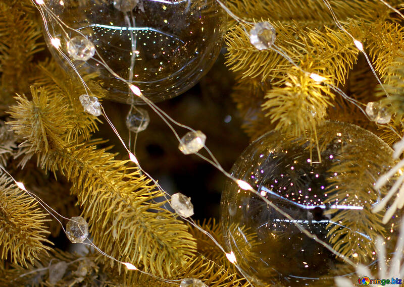 クリスマスツリー上のガラス球 №47743