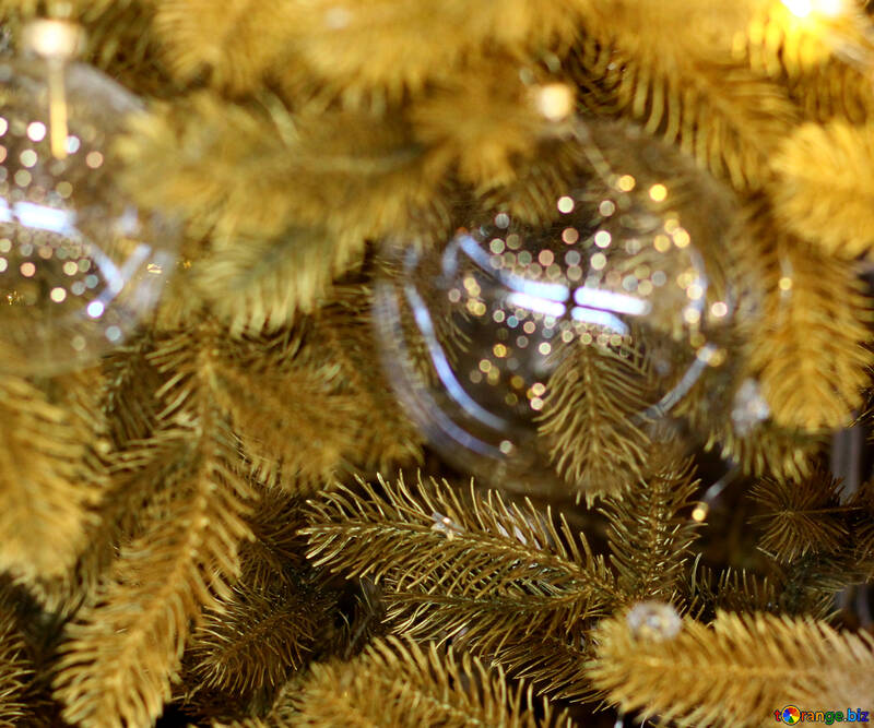 クリスマスツリー上のガラス球 №47745