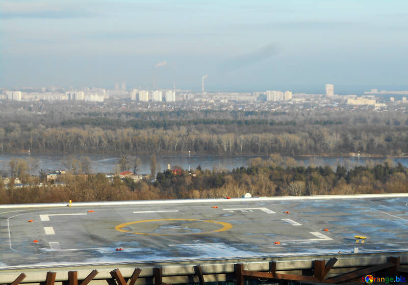Hubschrauber-Landeplatz №48529
