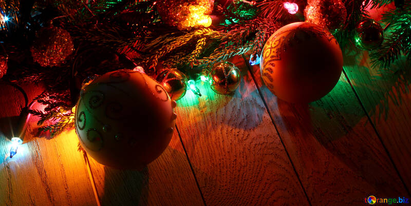Ghirlanda di Natale su un fondo in legno №48180