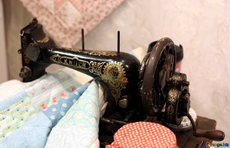 Máquina de coser vieja №48812