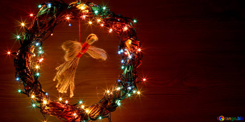 Corona de Navidad con un fondo gallo con el espacio para el texto №48046