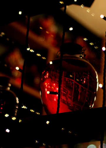 赤いライト、透明なガラス №49370