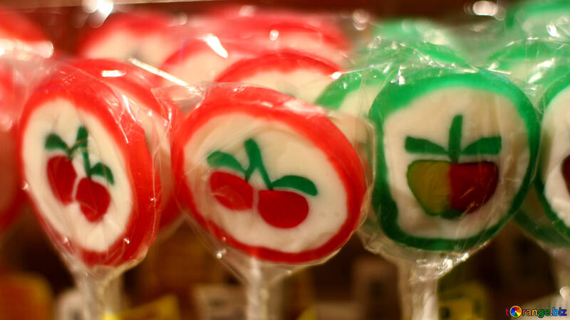 Candy on a stick with a taste of fruit №49335