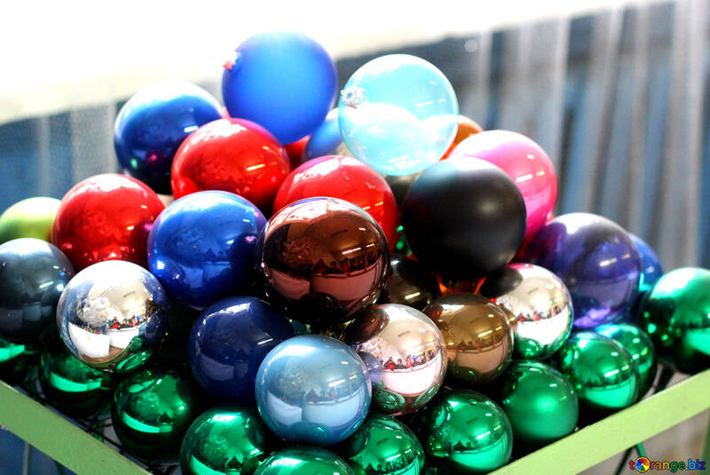 Multicolored Christmas balls №49485