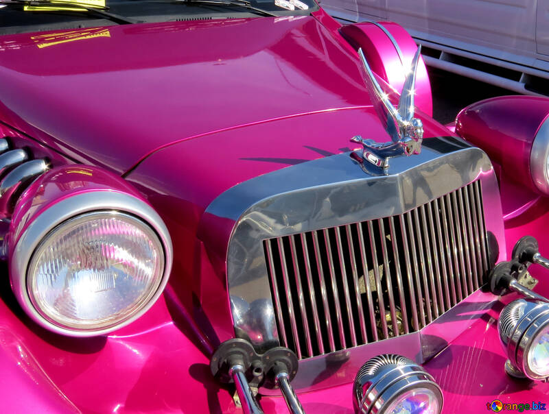 Рожевий автомобіль хотрод №49004