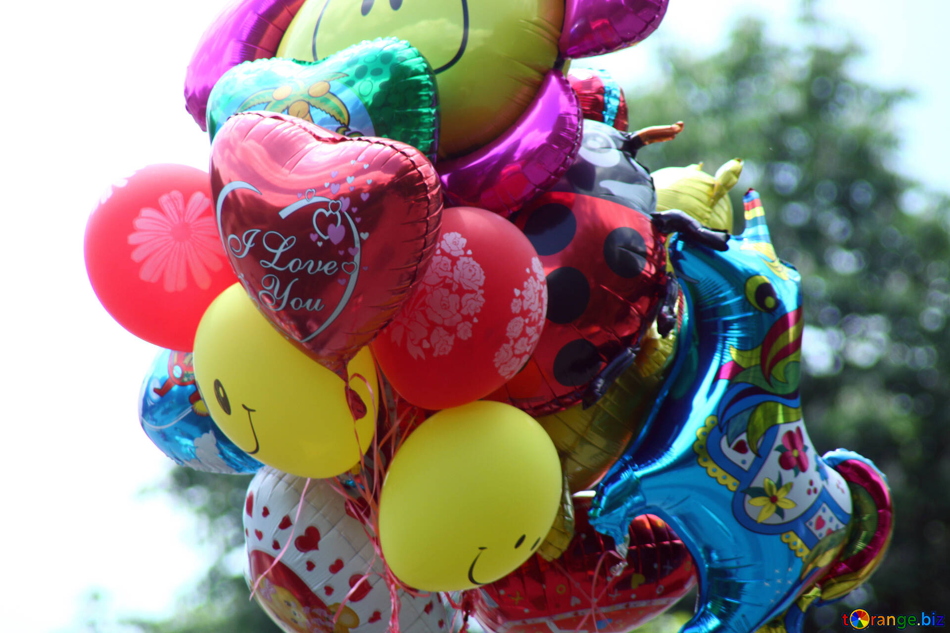 Фото шаров. Воздушные гелиевые шары. Фольгированные шары. Шарики воздушные фольгированные. Фольгированные шары много.