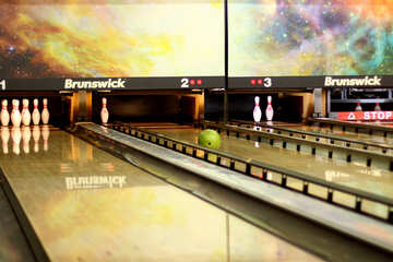 bowling alley green №50458