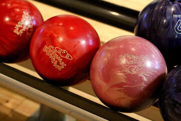 Bowling Balls №50407