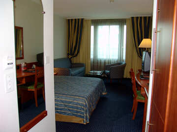 Zimmer in einem europäischen Hotel №50105