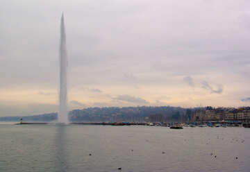 The fountain in the Geneva lake №50220