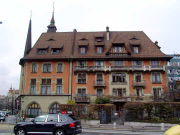 L`ancien bâtiment à Genève №50191