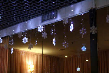 snowflakes dangling from a celing №50392