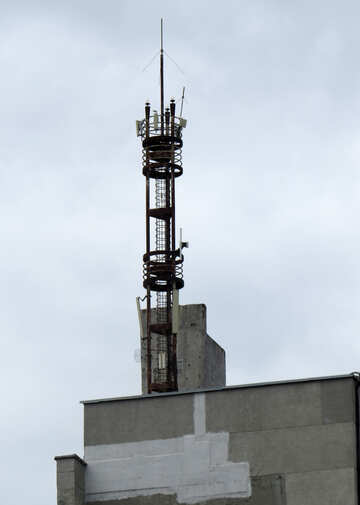 Ein Turm über einem Gebäude №50782