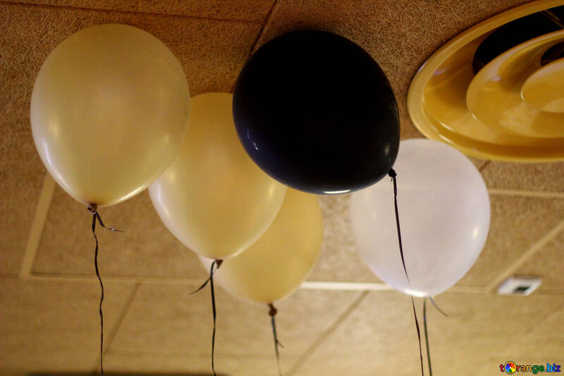 balloons on ceiling №50417