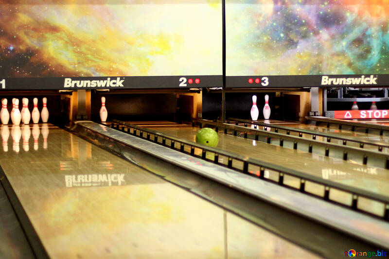 bowling alley green №50458