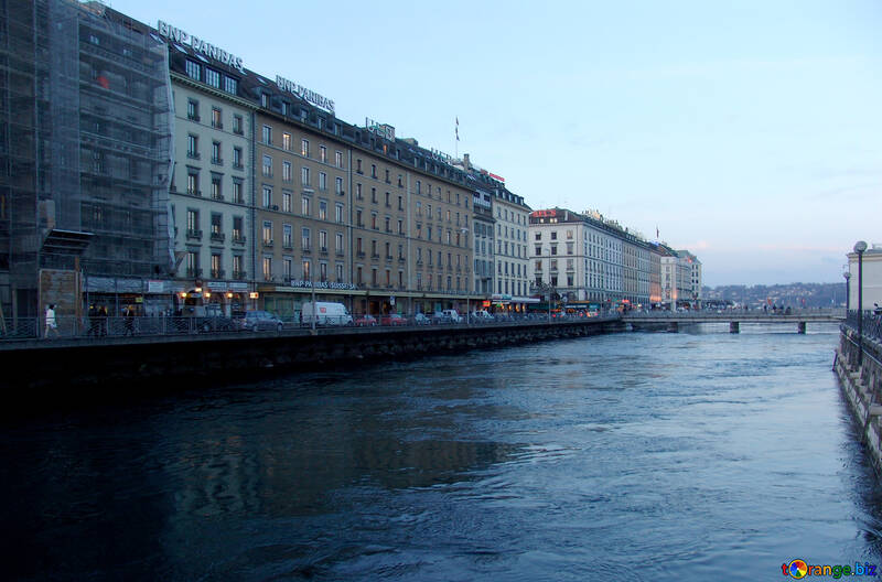 Argine del fiume a Ginevra №50101