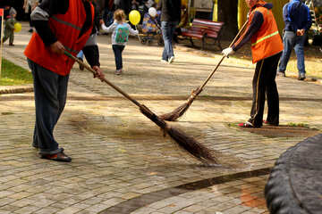 Cleaning street №51025