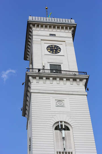 Orologio bianco a torre №51894