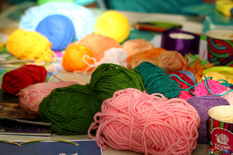 bundles of yarn №51044