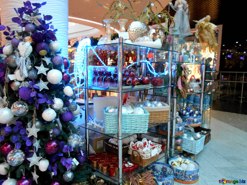 Negozio di decorazioni per l`albero di Natale №51173