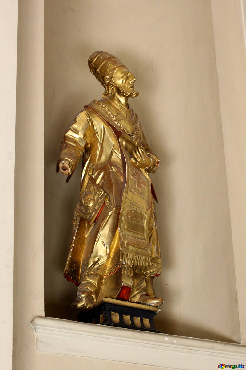 Estatua de oro №51604